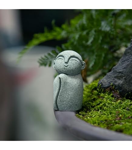 国産　御影石製　可愛らしいお地蔵さん 楽天市場】お地蔵さん 置物 ミニ 可愛い 御影石 お地蔵様 癒し 仏像